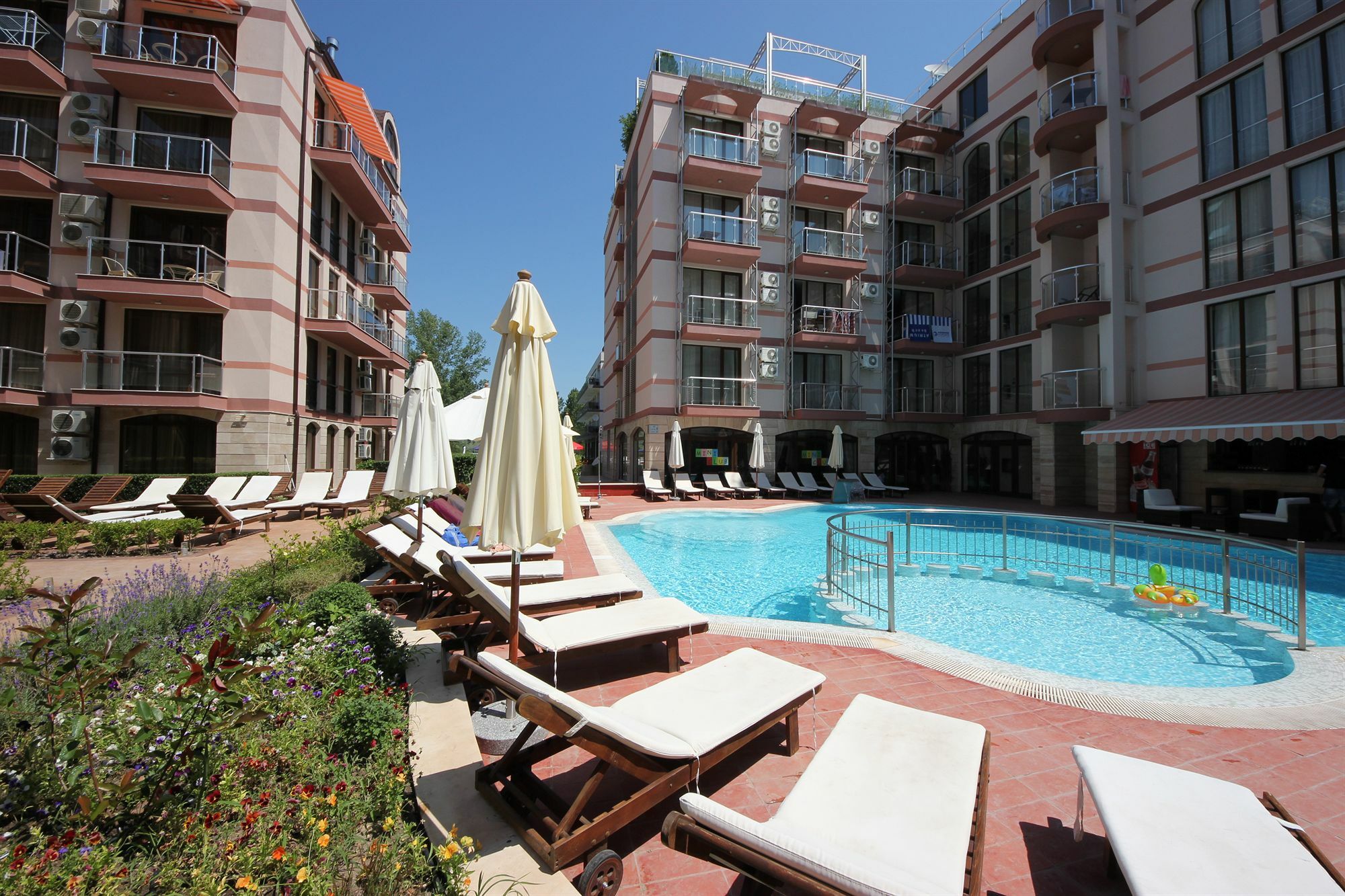 Menada Tarsis Apartments Slantschew brjag Exterior foto